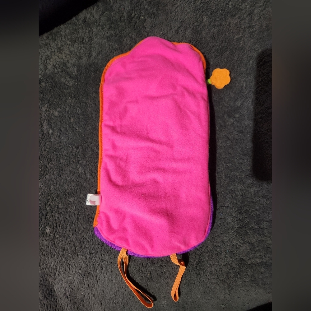 Colorful Groovy Girls Sleeping Bag - Picture 2 of 5